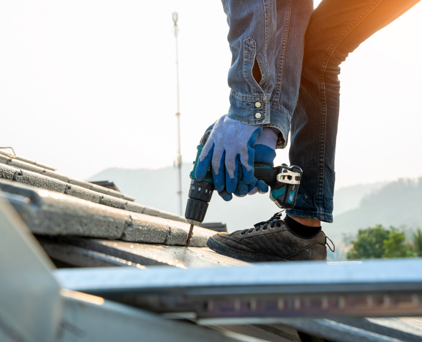 Engineers Worker Install New Cpac Roof,